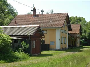 Výpravní budova — Český Šternberk