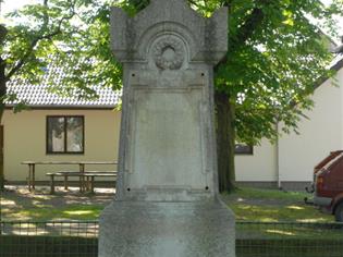 Pomník padlým hrdinům 1914 - 1918