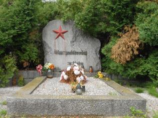 Hrob sovětských vojáků