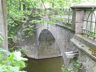 Most přes Blanici ke Znosimské bráně