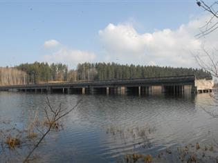 Železobetonový dálniční most